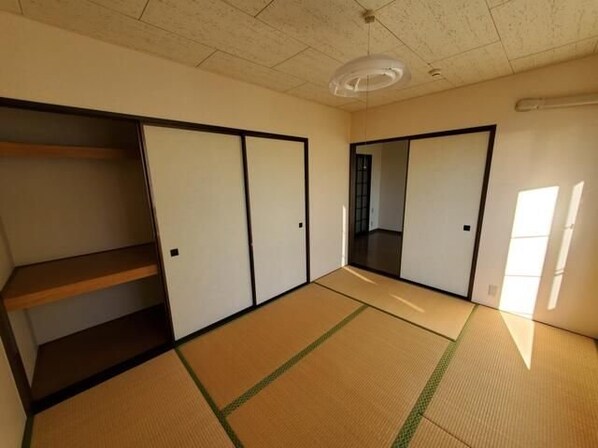 ストークハイツ吉成の物件内観写真